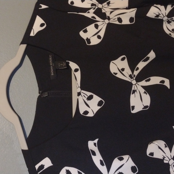 Banana Republic Size 2 Mini Dress black with bow ties - Picture 8 of 8